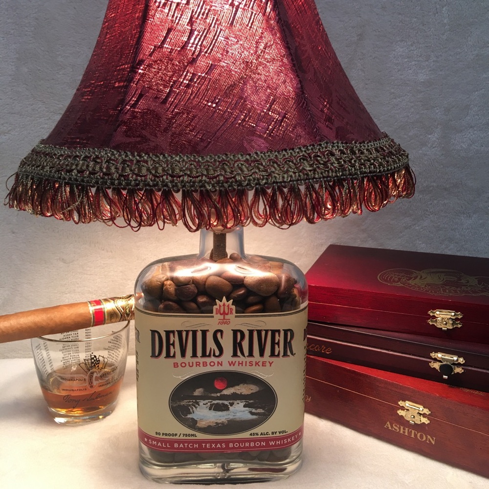 Devils River Whiskey Bourbon man cave lamp